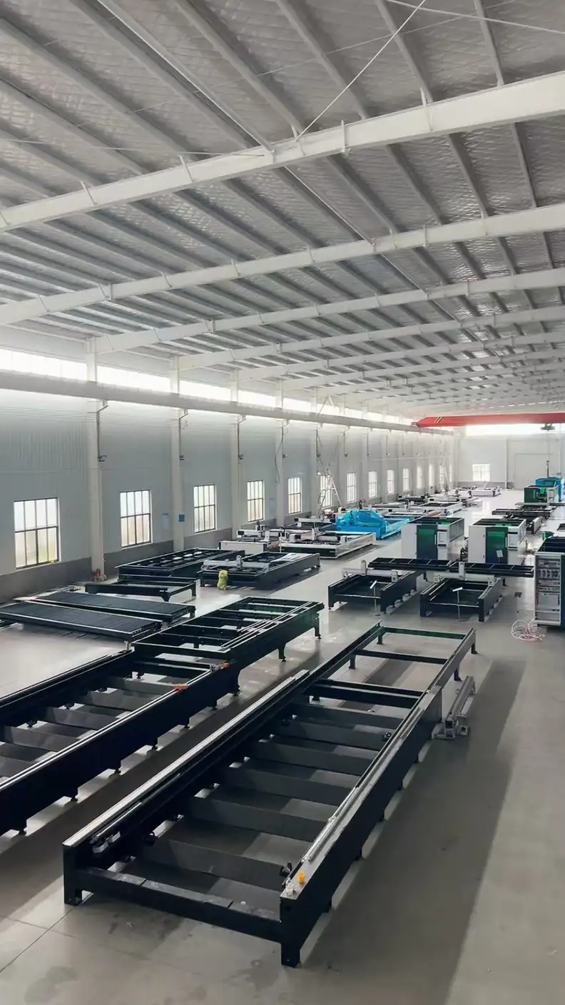 Laser cutting machine production workshop